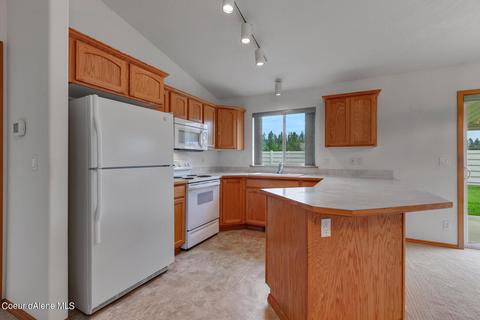 5493 E Steamboat Bnd, Post Falls, ID 83854 photo 8