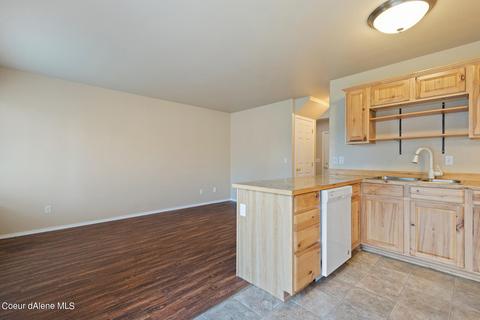 100 E 19th Ave, Post Falls, ID 83854 photo 7
