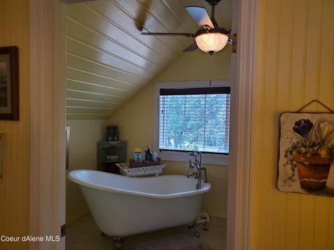 202 W 8th Ave, Clark Fork, ID 83811 photo 21