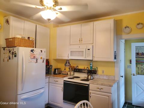 202 W 8th Ave, Clark Fork, ID 83811 photo 11