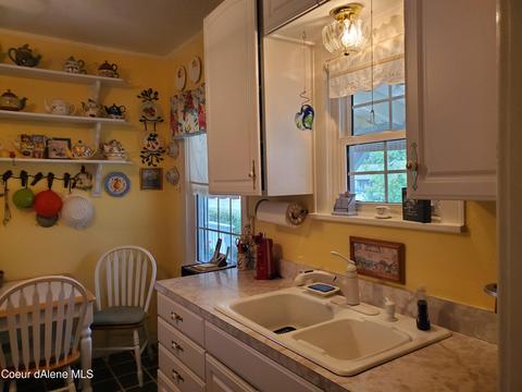 202 W 8th Ave, Clark Fork, ID 83811 photo 10
