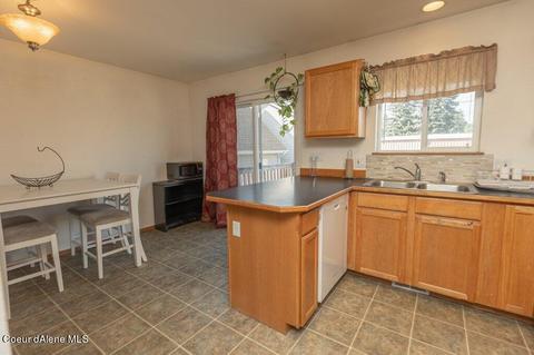 705 E 9th Ave, Post Falls, ID 83854 photo 14