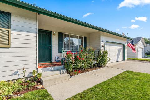 907 E 11th Ave, Post Falls, ID 83854 photo 2