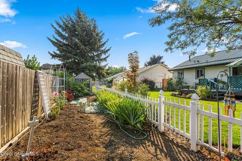 907 E 11th Ave, Post Falls, ID 83854 photo 28