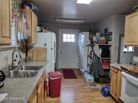 108 2nd St, Silverton, ID 83867 photo 5