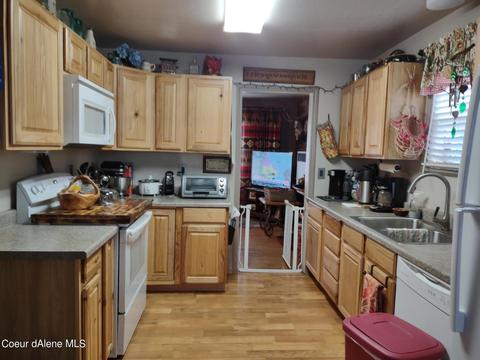108 2nd St, Silverton, ID 83867 photo 4