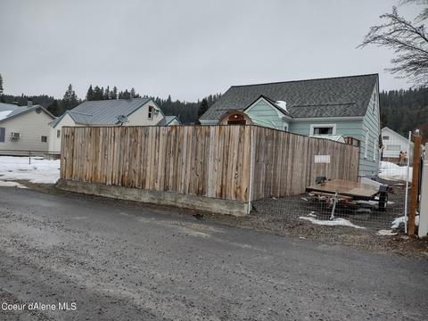 108 2nd St, Silverton, ID 83867 photo 2