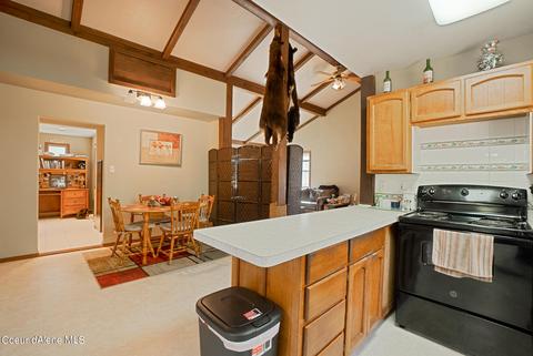 3907 Upper Pack River Rd, Sandpoint, ID 83864 photo 12