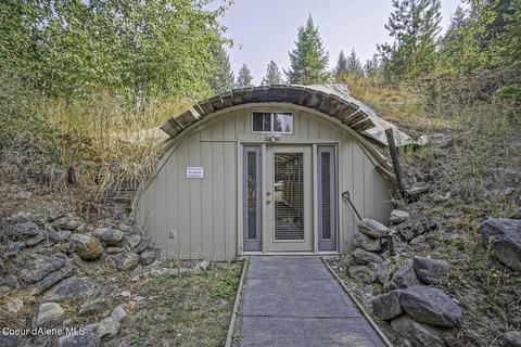 1402 Schneiders Rd, Sagle, ID 83860 photo 5
