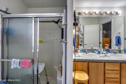 754 Gold Rd, Naples, ID 83847 photo 16