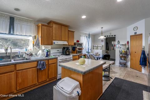 754 Gold Rd, Naples, ID 83847 photo 10