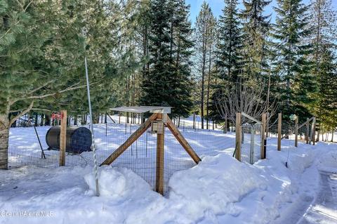 754 Gold Rd, Naples, ID 83847 photo 25