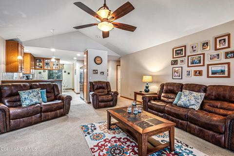 548 S Ithaca St, Post Falls, ID 83854 photo 4