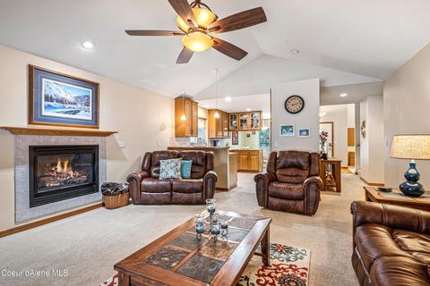 548 S Ithaca St, Post Falls, ID 83854 photo 5