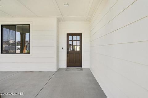1024 E Percival Ave, Post Falls, ID 83854 photo 4