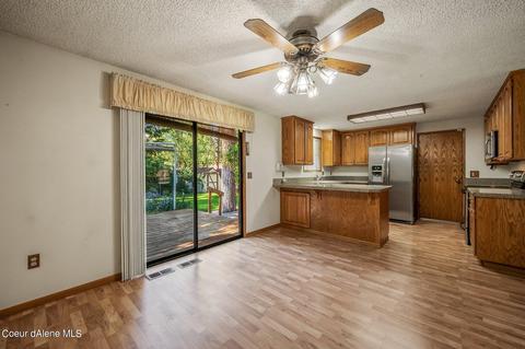 302 S Ross Point Rd, Post Falls, ID 83854 photo 7