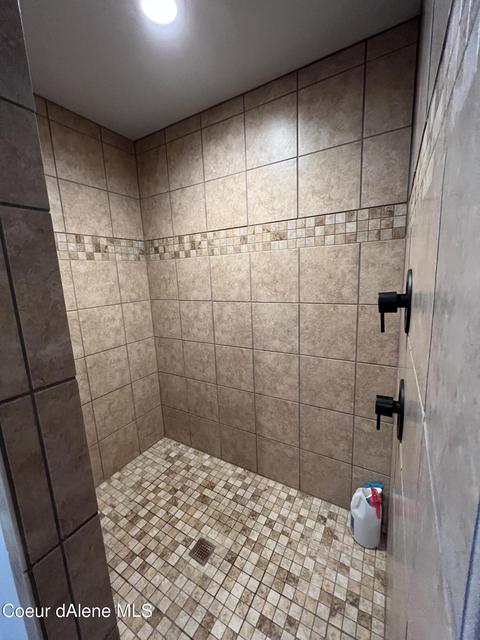 8857 E Son Shine Way, Athol, ID 83801 photo 14