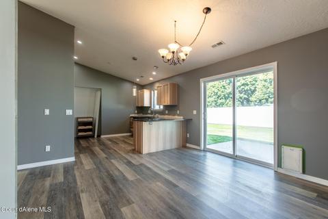2093 E Knapp Dr, Post Falls, ID 83854 photo 8