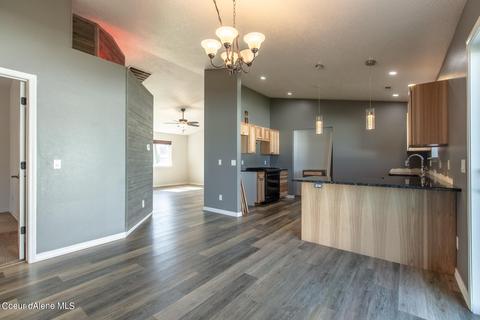 2093 E Knapp Dr, Post Falls, ID 83854 photo 9