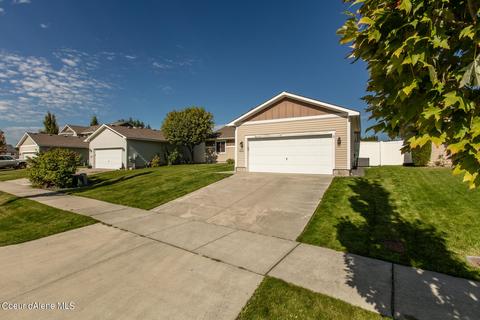 2093 E Knapp Dr, Post Falls, ID 83854 photo 3