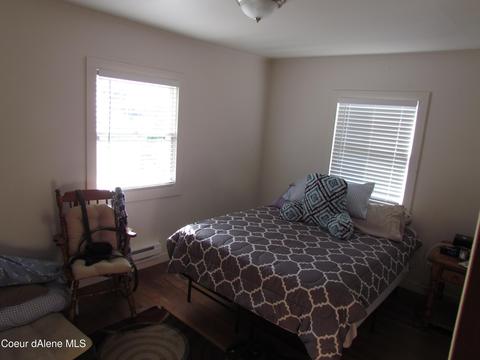 601 D St, Pinehurst, ID 83850 photo 12