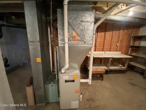 409 W Mission Ave, Kellogg, ID 83837 photo 33