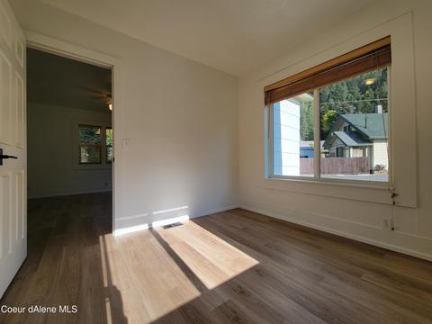 219 Elder Ave, Kellogg, ID 83837 photo 10