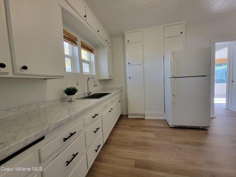 219 Elder Ave, Kellogg, ID 83837 photo 7