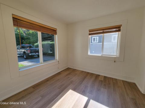 219 Elder Ave, Kellogg, ID 83837 photo 9