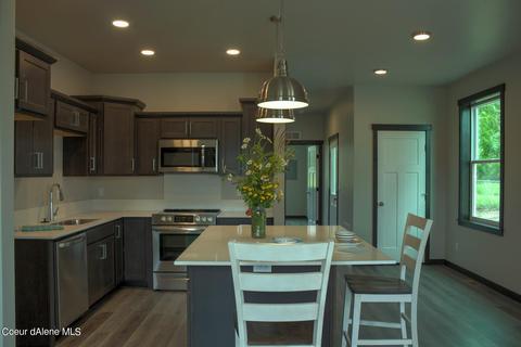 37 Potlatch Loop, Priest River, ID 83856 photo 4