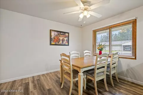 501 Fairview Ave, Pinehurst, ID 83850 photo 12