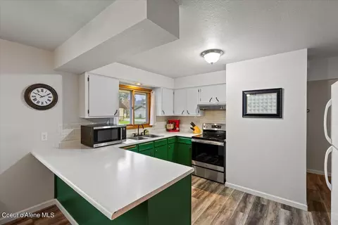 501 Fairview Ave, Pinehurst, ID 83850 photo 14