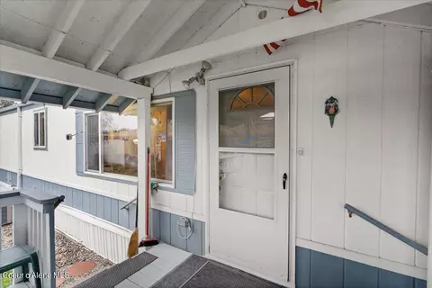 11587 N Alaska Loop, Hayden, ID 83835 photo 5