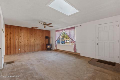 704 E 18th Ave, Post Falls, ID 83854 photo 4