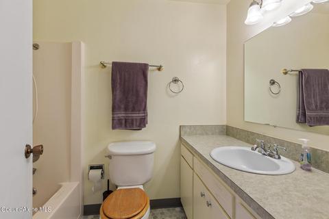 704 E 18th Ave, Post Falls, ID 83854 photo 15