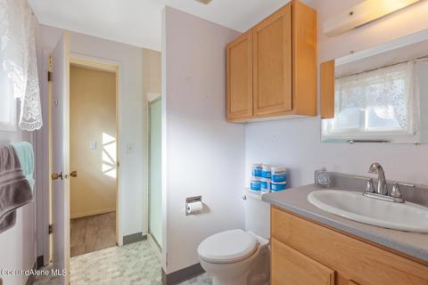 704 E 18th Ave, Post Falls, ID 83854 photo 12