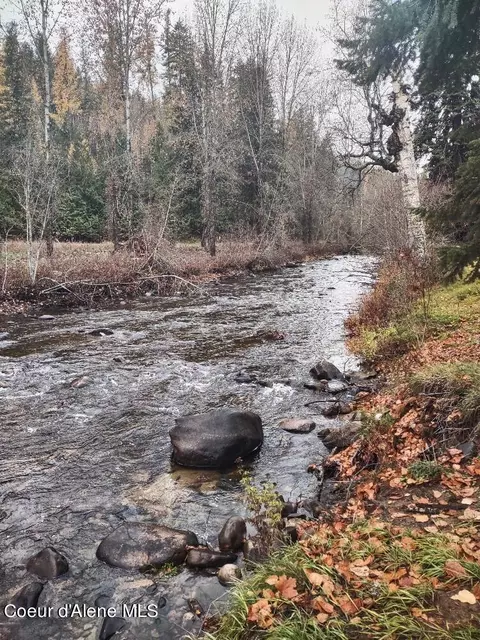 120 Wisdom Quest Rd, Naples, ID 83847