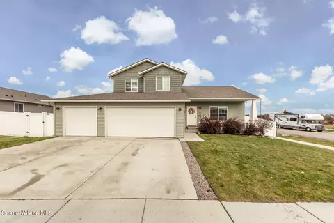 8911 N Scotsworth St, Post Falls, ID 83854