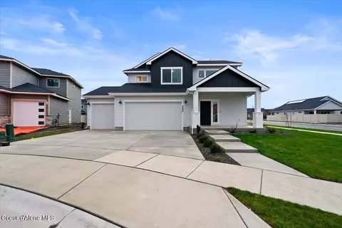 2004 W Domaine Ct, Coeur D'alene, ID 83815