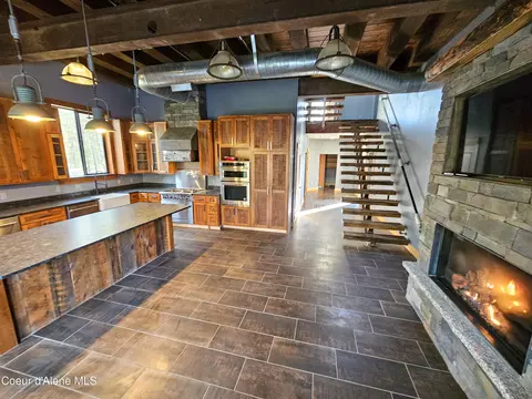 188 Bumpy Way, Blanchard, ID 83804 photo 15