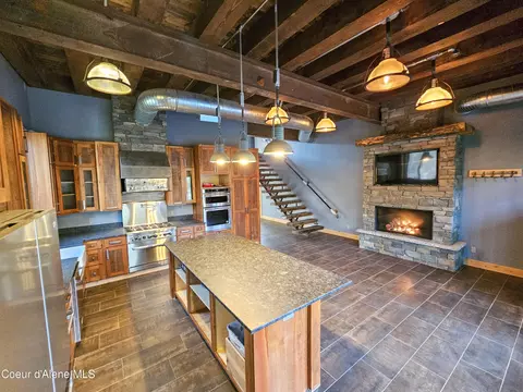 188 Bumpy Way, Blanchard, ID 83804 photo 18