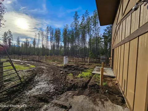 188 Bumpy Way, Blanchard, ID 83804 photo 13