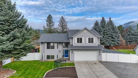 3712 N Purcell Pl, Coeur D'alene, ID 83814