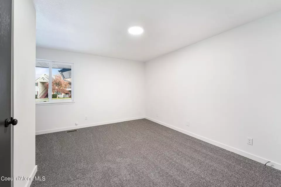  3428 E 2nd Ave, Post Falls, ID 83854 photo 18