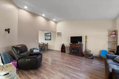 2040 N Westwind Dr, Post Falls, ID 83854 photo 9