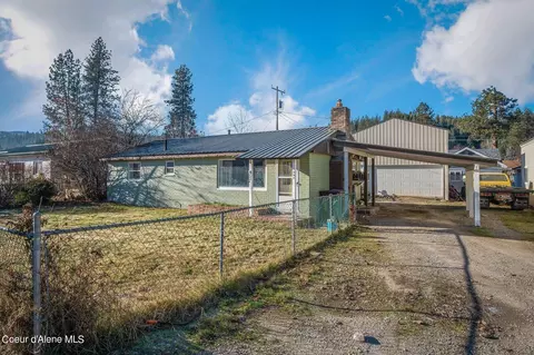 502 Fourth St, Pinehurst, ID 83850