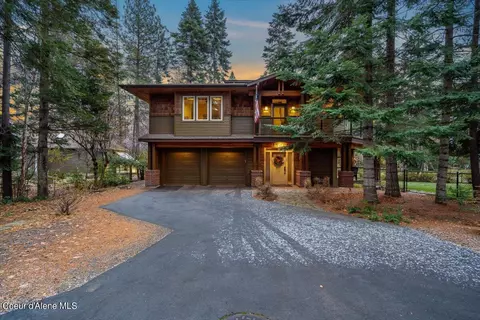 11646 N Trafalgar St, Hayden, ID 83835