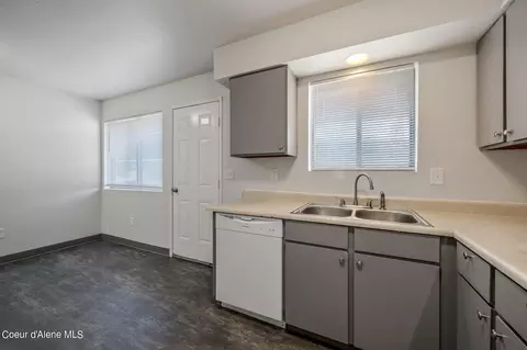 511 W Brown Ave, Kellogg, ID 83837 photo 6