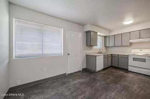 511 W Brown Ave, Kellogg, ID 83837 photo 3