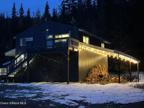 207 Lark Ln, Priest Lake, ID 83856